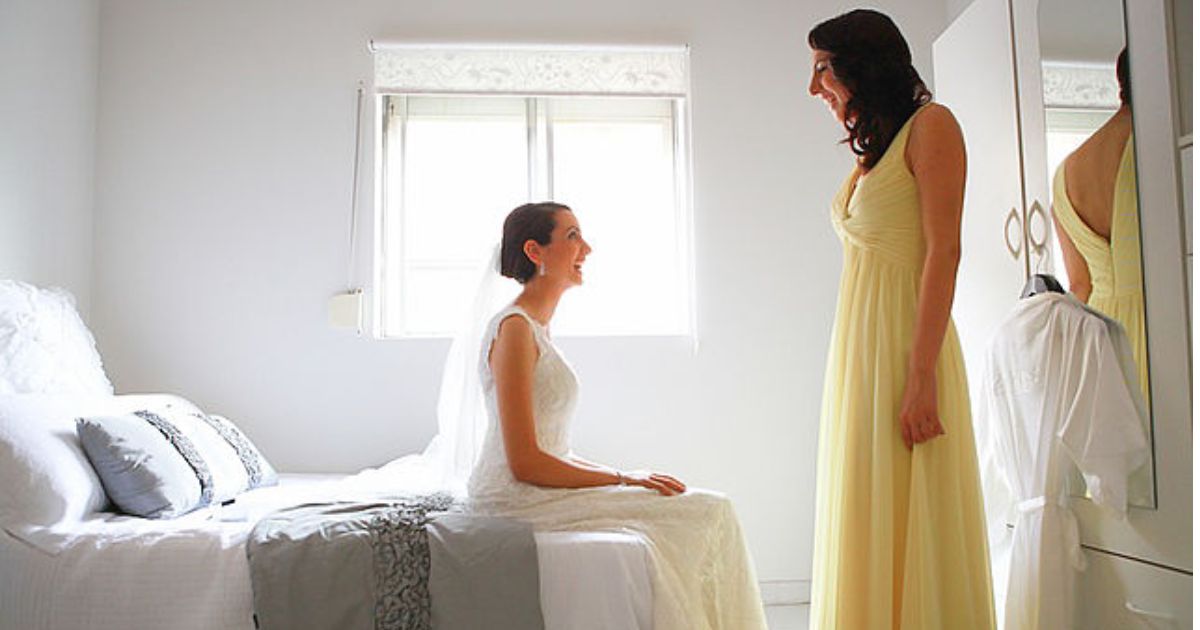 Reddit user faces backlash for admitting she wanted drama at her friend's wedding