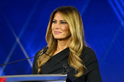 melania trump fly moment