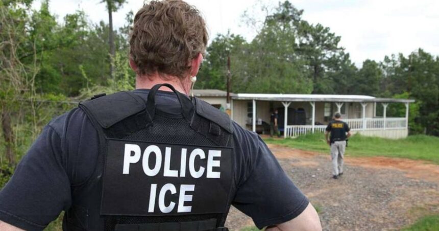 A valid U.S. citizen from Minneapolis heckled and arrested by ICE agents since he resembled a Somali