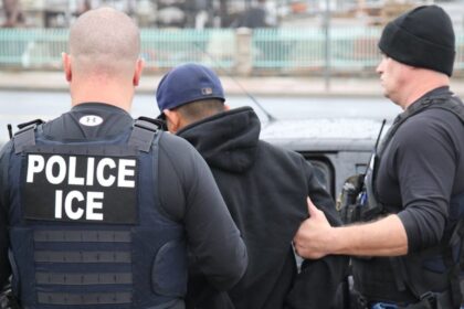 ICE agents robs man of groceries on Christmas eve outside Walmart in DC