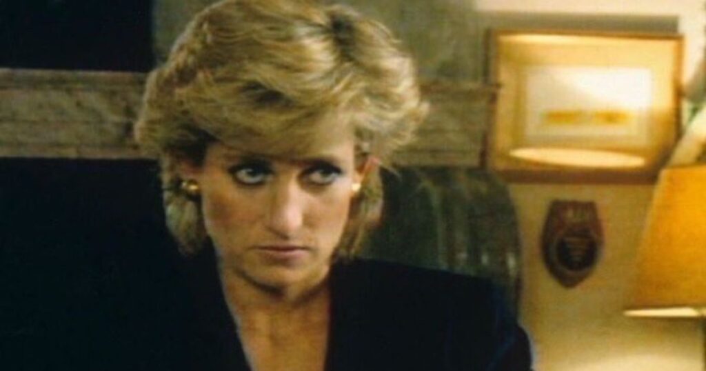 Princess Diana's death was one of the biggest tragedies of the 90s. (Credit: X/FXMC195)