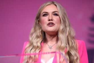 Erika Kirk talks about the viral conspiracy theories surrounding Charlie Kirk's tragic death. (Image Credits: by Gage Skidmore - via Flickr).