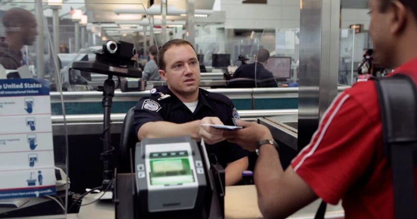 Foreign Tourists from Visa-free Countries to be Asked for Social Media History