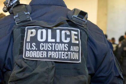 ICE supervisor ends him in his detention facility