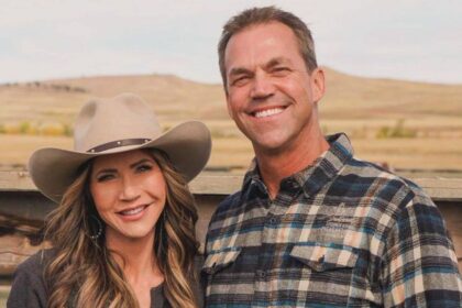 Kristi Noem & Bryon Noem's awkward moments spark divorce rumors.