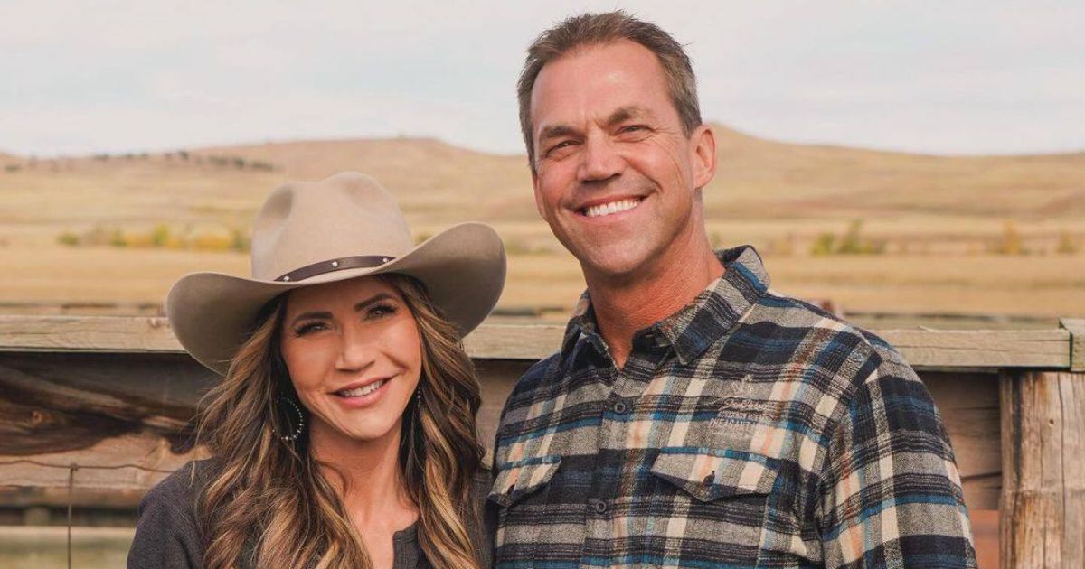 Kristi Noem & Bryon Noem's awkward moments spark divorce rumors.