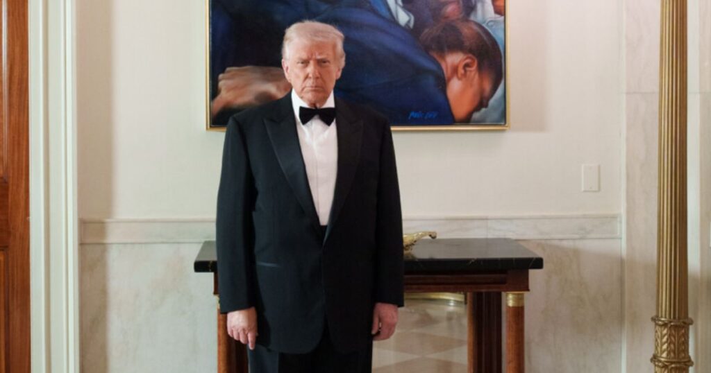 Donald Trump’s ballroom project may come to a halt.