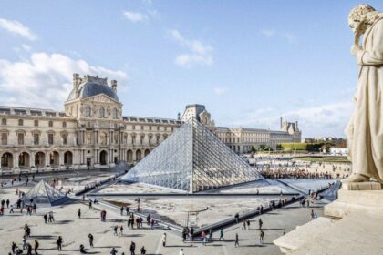 The Louvre in Paris saw workers out on strike
