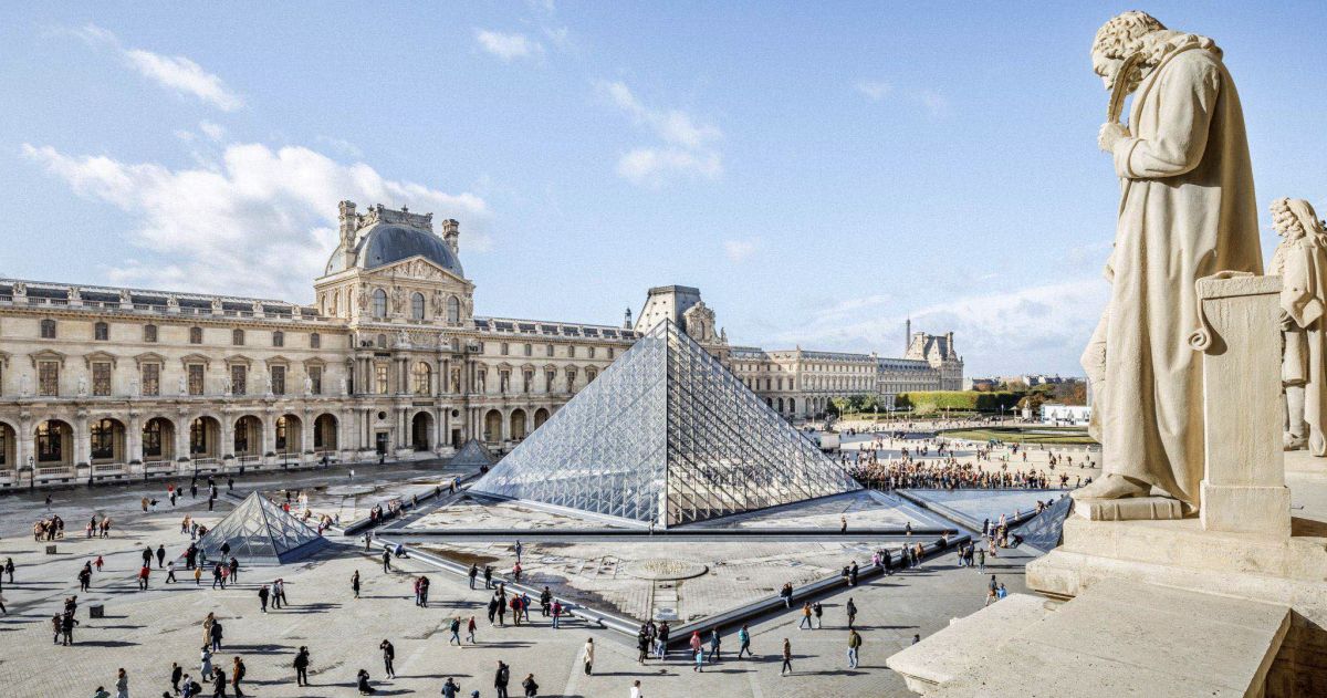 The Louvre in Paris saw workers out on strike