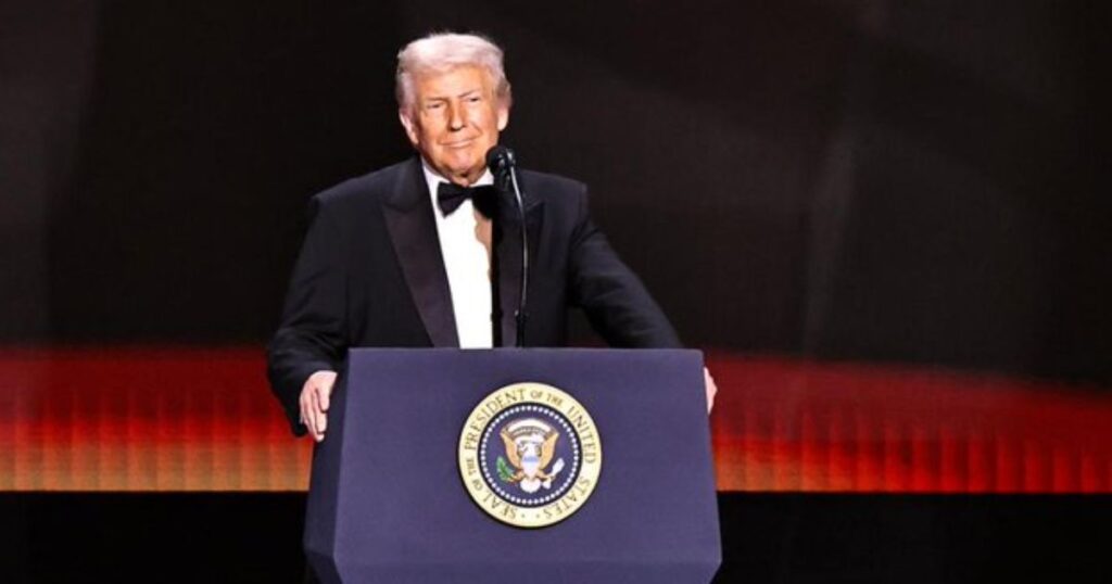 Donald Trump urges DOJ to out Democrats in Epstein Files