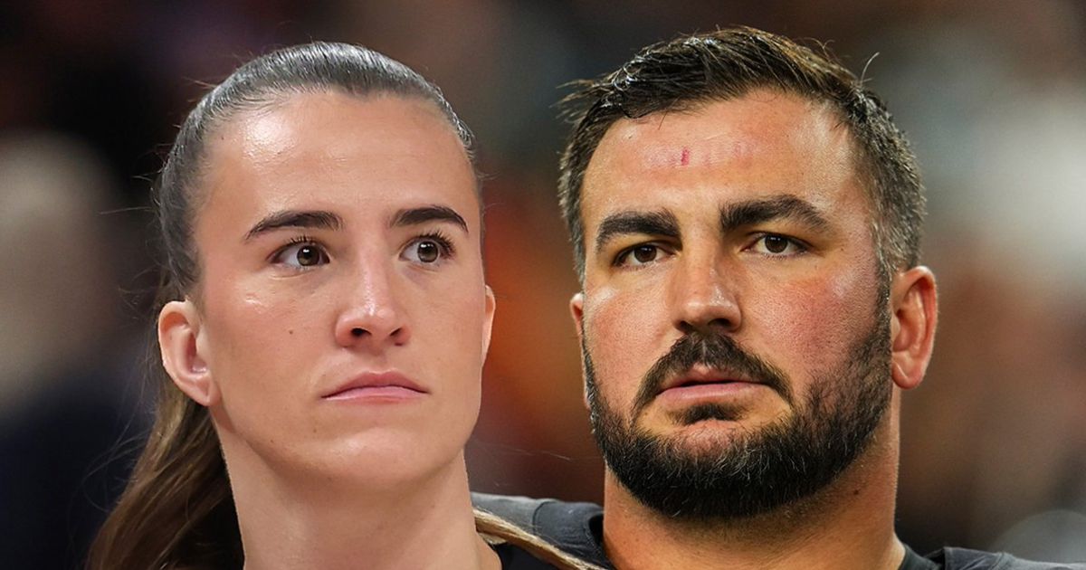 Sabrina Ionescu and Hroniss Grasu