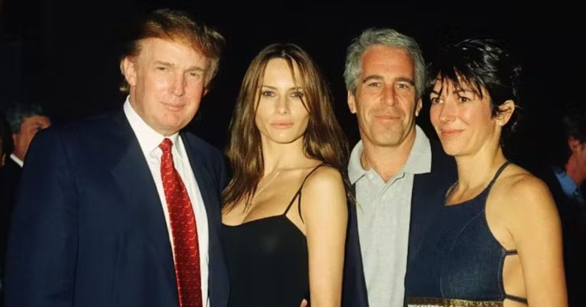 The DoJ Trump's pics from Epstein files