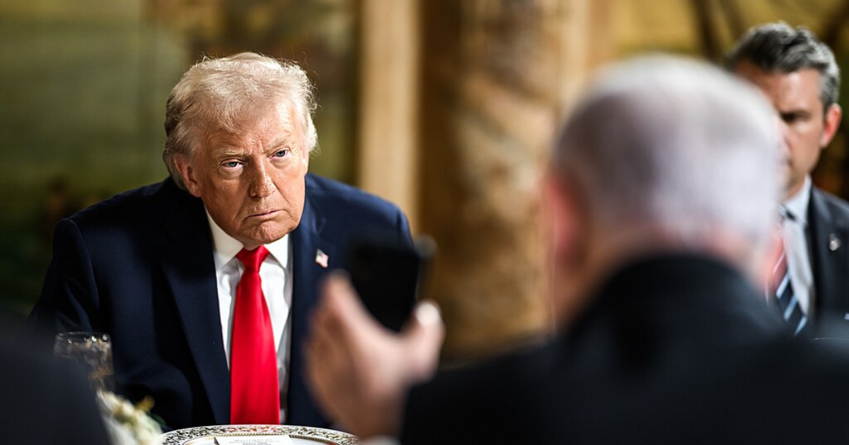 Donald_Trump_In_Dangerous_Downward_Spiral