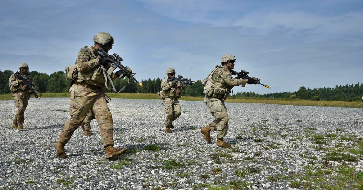 UK teens to get paid ‘gap years’ to boost armed forces amid Russian threats