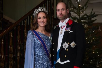 Prince William and Kate Middleton's family Christmas photo sparked an online debate