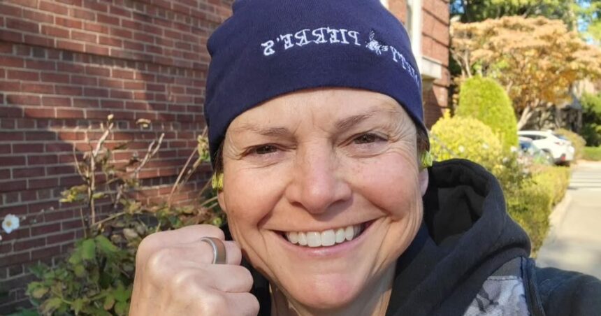 The Marvelous Mrs. Maisel actress Wenne Alton Davis was struck by a car in New York City