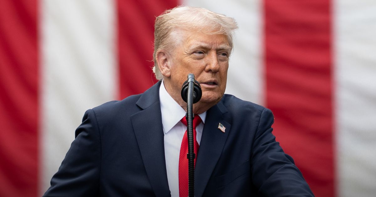 Trump steps back from misfired egomaniacal phase and blames it on someone else