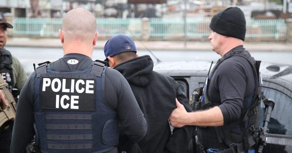 ICE agent threatens protestors in viral video, ends up boasting about his salary