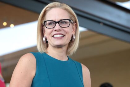 Former senator Krysten Sinema lands in center of homewrecker allegations