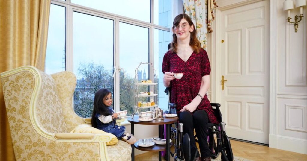 Here’s what happened when the world’s shortest and tallest women got to meet