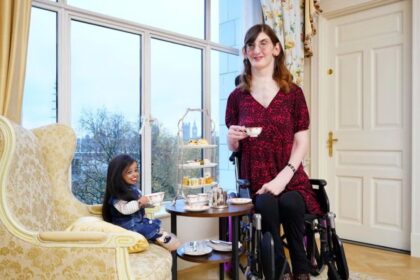 Here’s what happened when the world’s shortest and tallest women got to meet