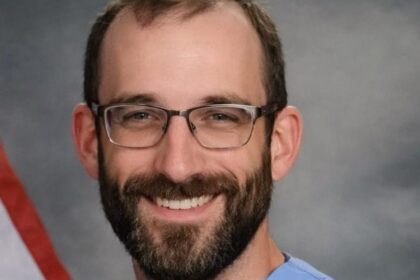 Minnesota nurse was killed by ICE, now his parents recalls emotional last call with their son