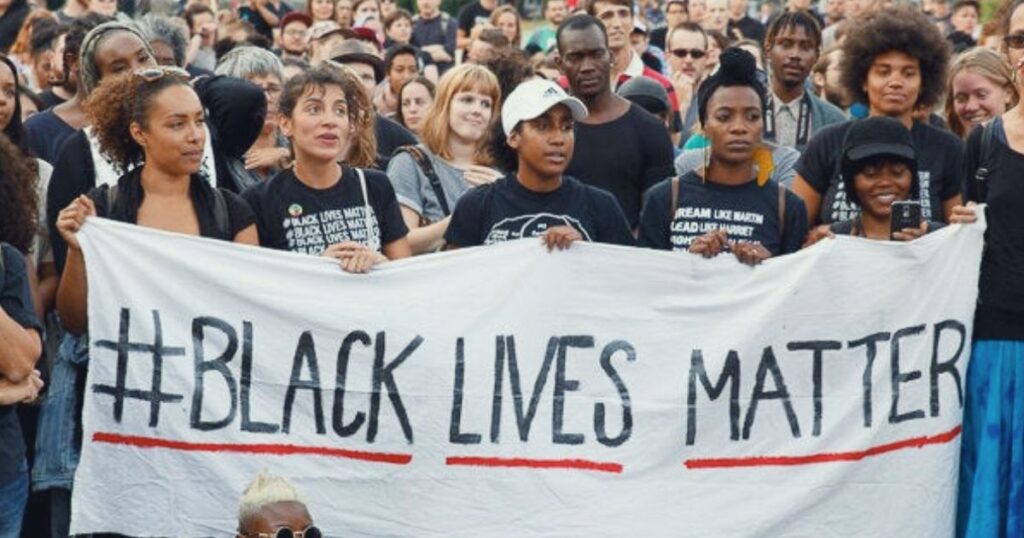 Florida school board member faces resignation demands over racist comments in a Facebook post. (by The Hoya, Montecruz Foto- via Open- Air Journal).