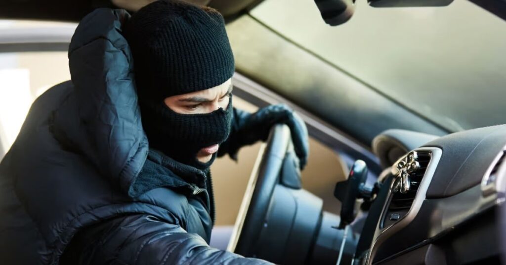 Kentucky man allegedly takes ex girlfriend's car from outside hospital after being denied entry to see newborn. (Image via Safety Track).