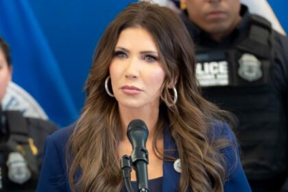 Kristi Noem blasted CBS Host for mentioning Jonathan Ross during an interview.