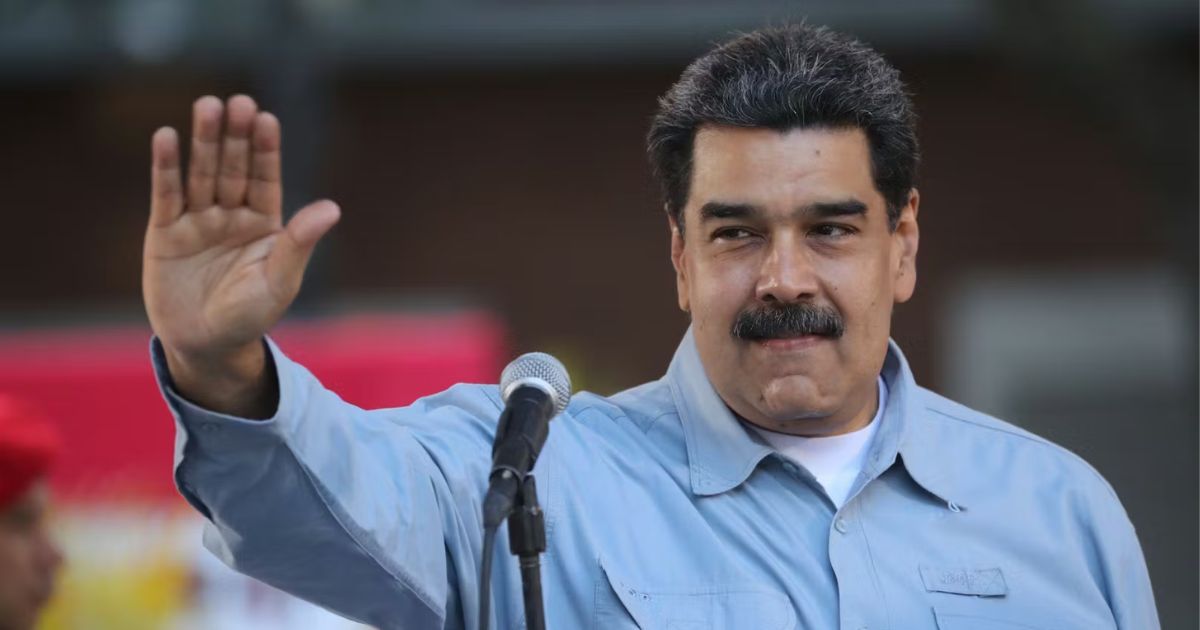 Nicolás Maduro accidental influence for Nike Tech