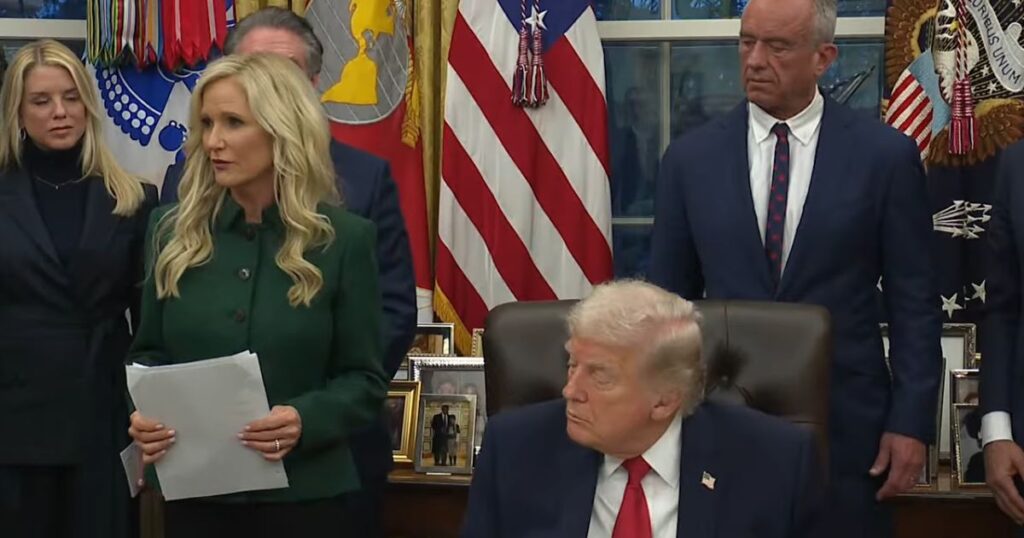 Trump appears to nap