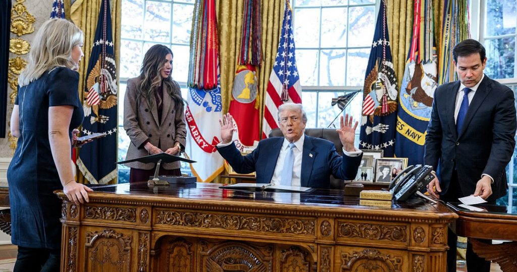 Donald Trump_defends_Kristi_Noem_Truth_Social_post