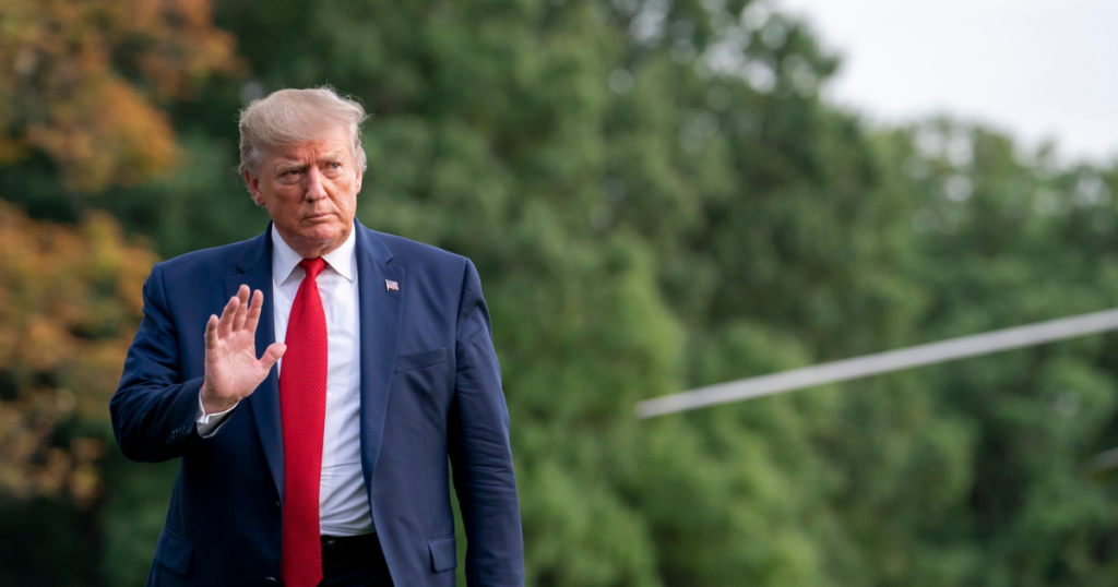 Donald Trump_Go_Home_message_written_snow_Davos