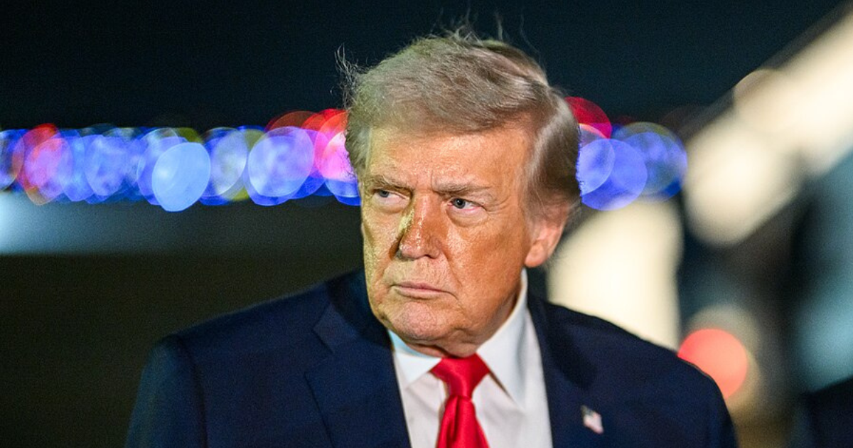 Trump Ally Flags ‘Dangerous’ Psychological State After Mar-a-Lago Visit