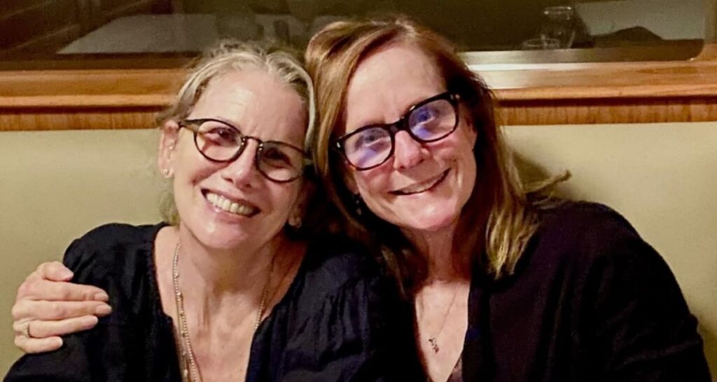 Mary McDonough of The Waltons stands with her friend, Little House on the Prairie alum Melissa Gilbert