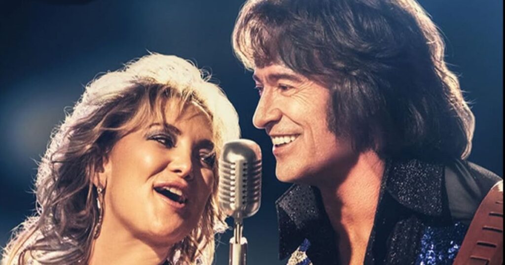 Kate Hudson and Hugh Jackman in Song Sung Blue