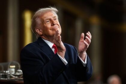 Donald Trump clapping State of the Union