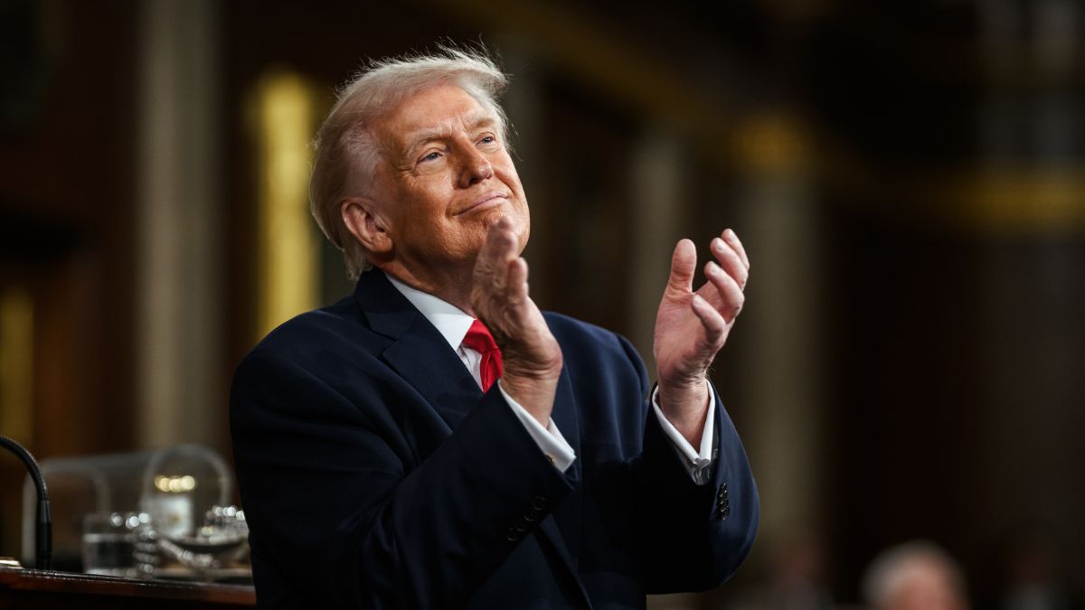 Trump Claims He ‘Lifted’ 2.4 Million Off Food Stamps – Triggers Instant Backlash Online