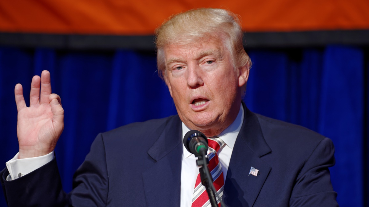 Donald Trump's breaks his own record for low approval ratings in major polls.
