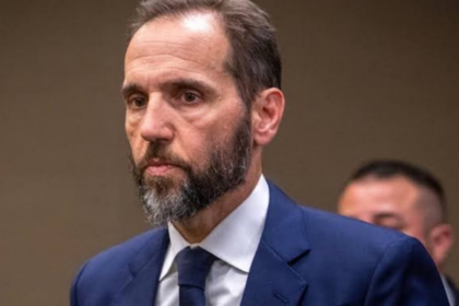 Jack Smith files on Trump's handling of classified documents banned from release.