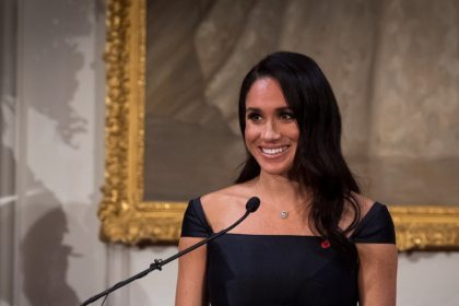 Meghan Markle_Prince_Harry_dance_as_Ever_chocolates_jam