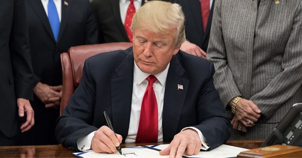 Republicans rebel against Donald Trump