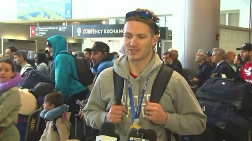 Team USA hockey player says Trump call 'was an honor.'