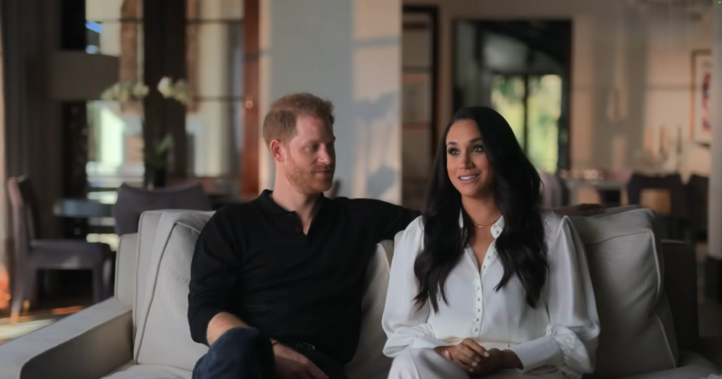 Meghan Markle_As_Ever_Valentines_photo_red_balloons