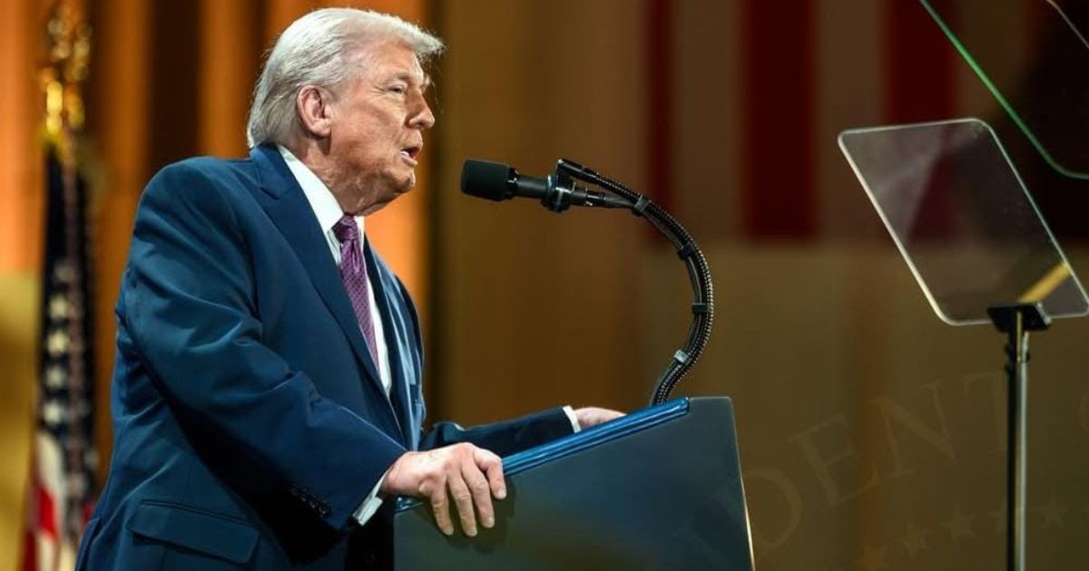 Trump's jokes flop