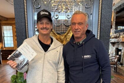 Kid Rock and RFK Jr’s bizarre fitness video sparks chaos (image source: Wikimedia Commons/Robert F. Kennedy Jr.)