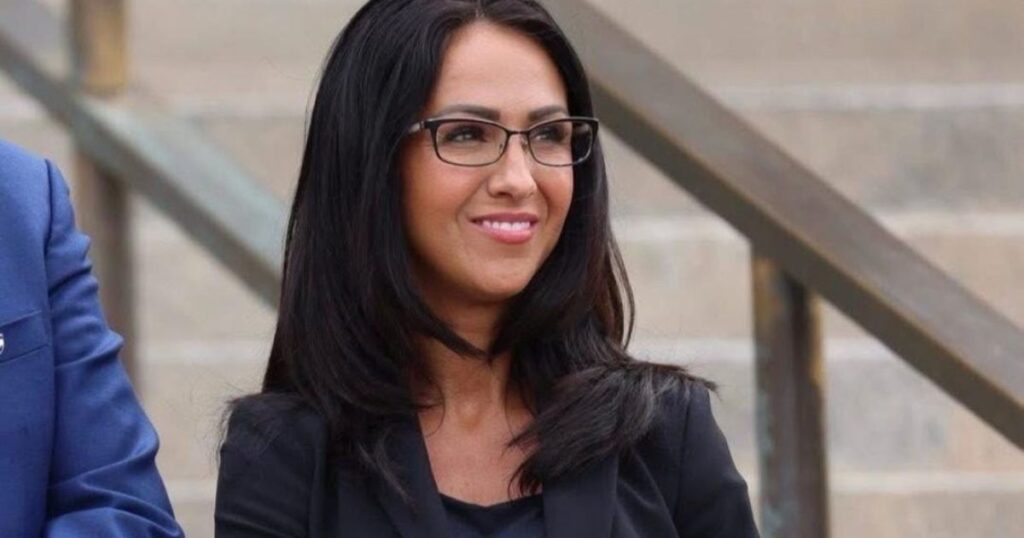 Lauren Boebert got to review unredacted Epstein files.