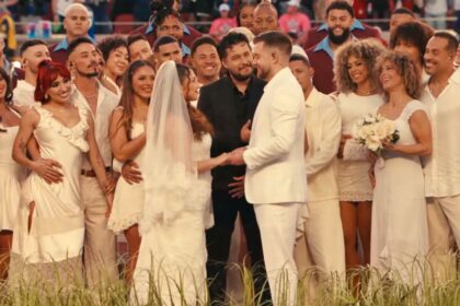 This real life couple got married at the Super Bowl with Bad Bunny as witness