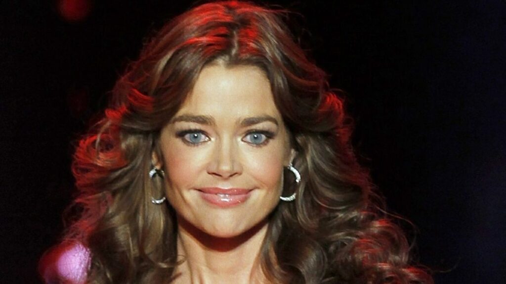 Actress Denise Richards breaks silence on her recent facelift procedure. (via Needpix.com).