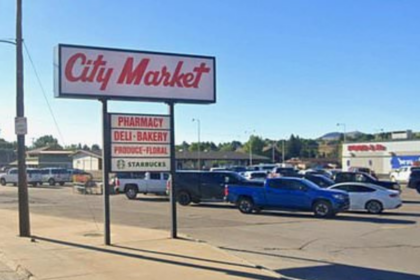 Colorado 'homeless' woman drives away in sports car after begging in front of grocery store.